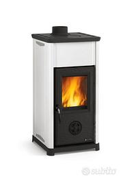 STUFA A LEGNA TEA NORDICA EXTRAFLAME 7 KW