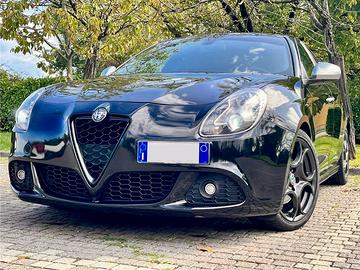 Alfa Romeo Giulietta allestimento Quadrifoglio QV