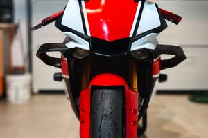 Yamaha R1 2015