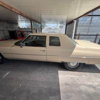 Cadillac de ville 1976