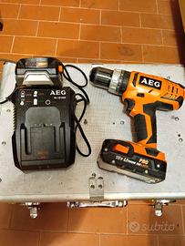 Trapano  AeG 18v completo di valigetta nuova