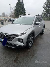 HYUNDAI TUCSON HYBRID