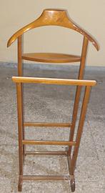 omino appendiabiti anni 60