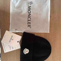 Beretto Moncler