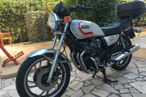 Yamaha XJ 550 - 1984
