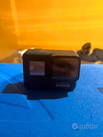 GoPro Hero 7 Black + Kit Accessori