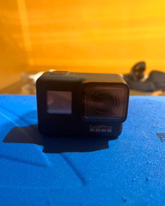 GoPro Hero 7 Black + Kit Accessori