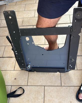 Autoadapt Turnout 4 – Base girevole sedile auto +