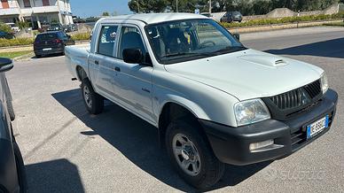Mitsubishi L200 2006 4x4