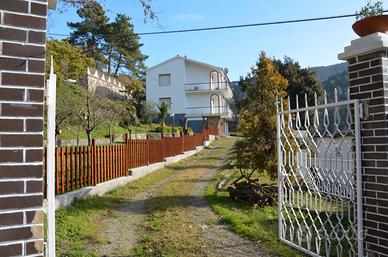 Appartamento in villa bifamiliare