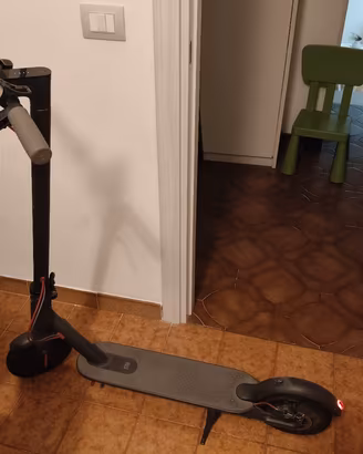 xiaomi m365 monopattino elettrico 
