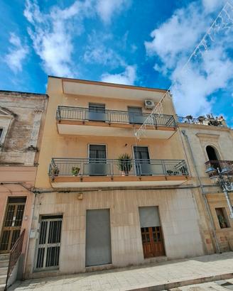 Secondo Piano Nel Centro Storico