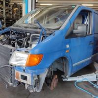 Ricambi MERCEDES-BENZ VITO 2151cc diesel del 2000