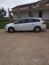 open astra j sport tourer 1.7