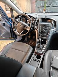 Opel Astra sw sports 