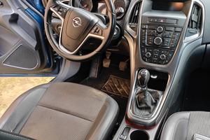 Opel Astra sw sports 