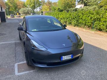 Tesla Model 3 Performance