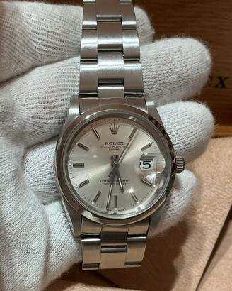 Rolex Oyster Perpetual Date 15200 Silver/Champagne