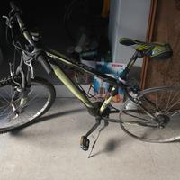 mountain bike bicicletta con cambio Shimano 