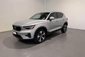 VOLVO XC40 B3 automatico Core