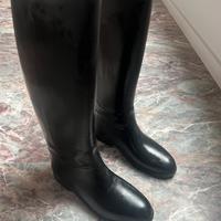 Stivali  da equitazione  n 41 o stivali di gomma p