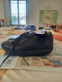 scarpe MBT in pelle taglia 43