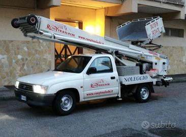 autoscala Toyota hilux modella klass