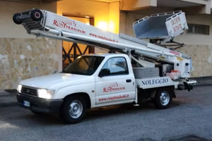 autoscala Toyota hilux modella klass