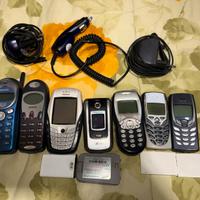 16 cellulari Vintage