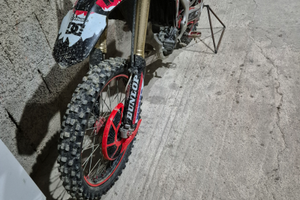 Cross honda 250 4t