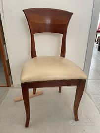 Sedie in ciliegio con seduta in pelle imbottita