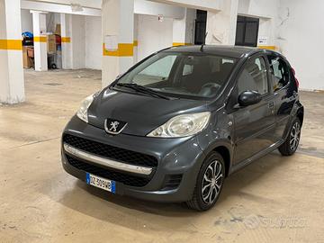 Peugeot  107    CLIMA 88.000km Frizzione  Nuova