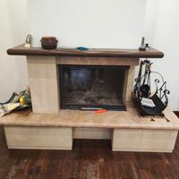 Camino Palazzetti completo di rivestimento marmo