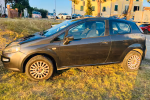 Fiat Punto EVO 1.4  3 P Metano in buone condizioni