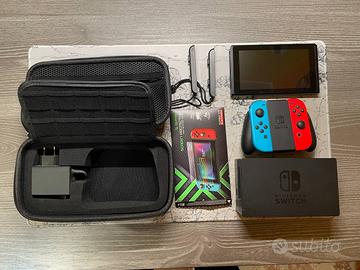 Nintendo switch usata + Borsello