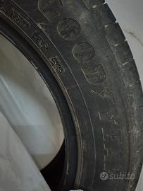 Pneumatici misura 215/60 r17