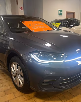 VOLKSWAGEN Polo 1.0 TSI Style MATRIX 16" C/GRIMA