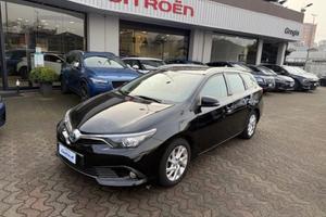 TOYOTA Auris Touring Sports 1.8 Hybrid Lounge
