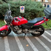 Hornet 600 del 1999
