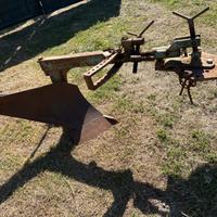 Morgano+ irroratrice+ aratro