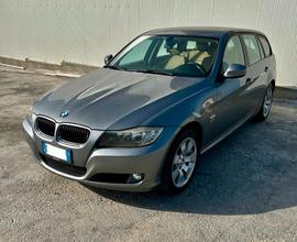 BMW 320 xDRIVE