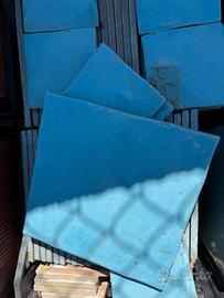 Piastrelle quadrate smaltate azzurre 10x10 e 20x20