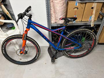 Bicicletta bulls mountain-bike