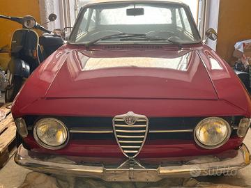Alfa Romeo Gt Junior Scalino