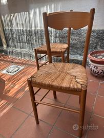 Sedie in legno stile rustico