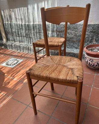 Sedie in legno stile rustico
