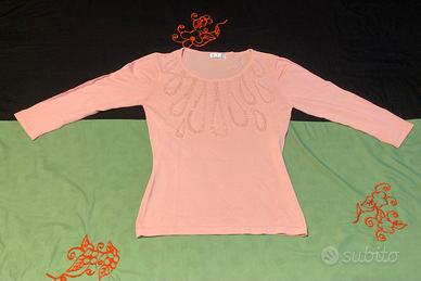 Abbigliamento stagionale misto