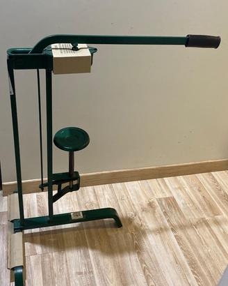 Tappatrice per tappi sughero