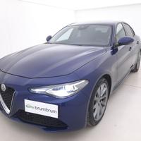 Alfa Romeo Giulia Business AT8 BR985718 2.1 Diesel