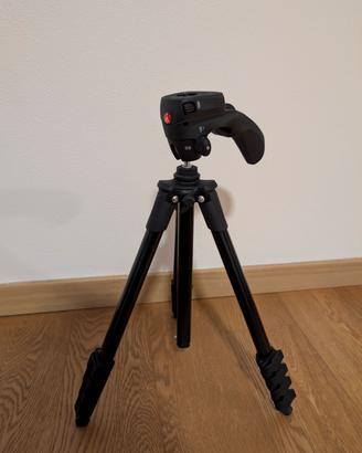 Cavalletto Manfrotto action